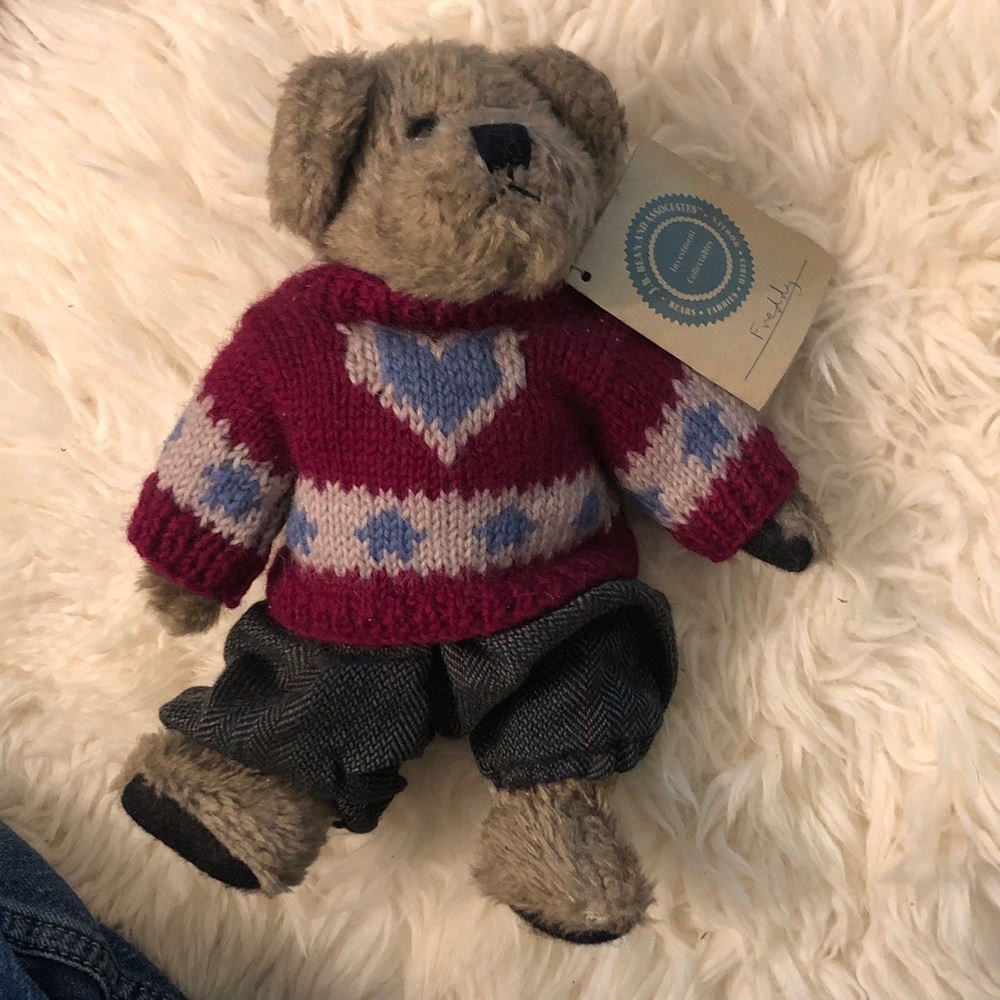 Boyds Bears Plush Teddy in Cream Fur with Maroon & Light Blue Sweater